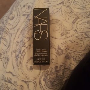 Nars pore & shine control primer